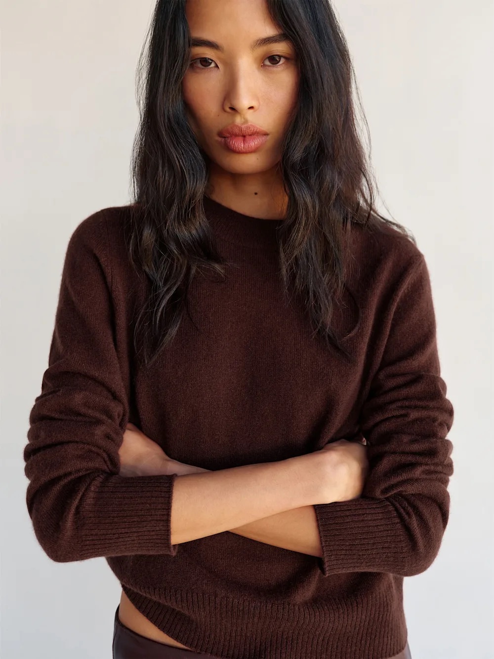 Reformation Nikki Cashmere Crew Brown - Size M - Picture 2 of 4